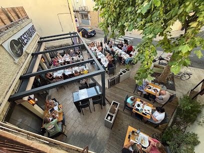 Pizza de Restaurant Les 4 Saisons - Entraigues-sur-la-Sorgues à Entraigues-sur-la-Sorgue